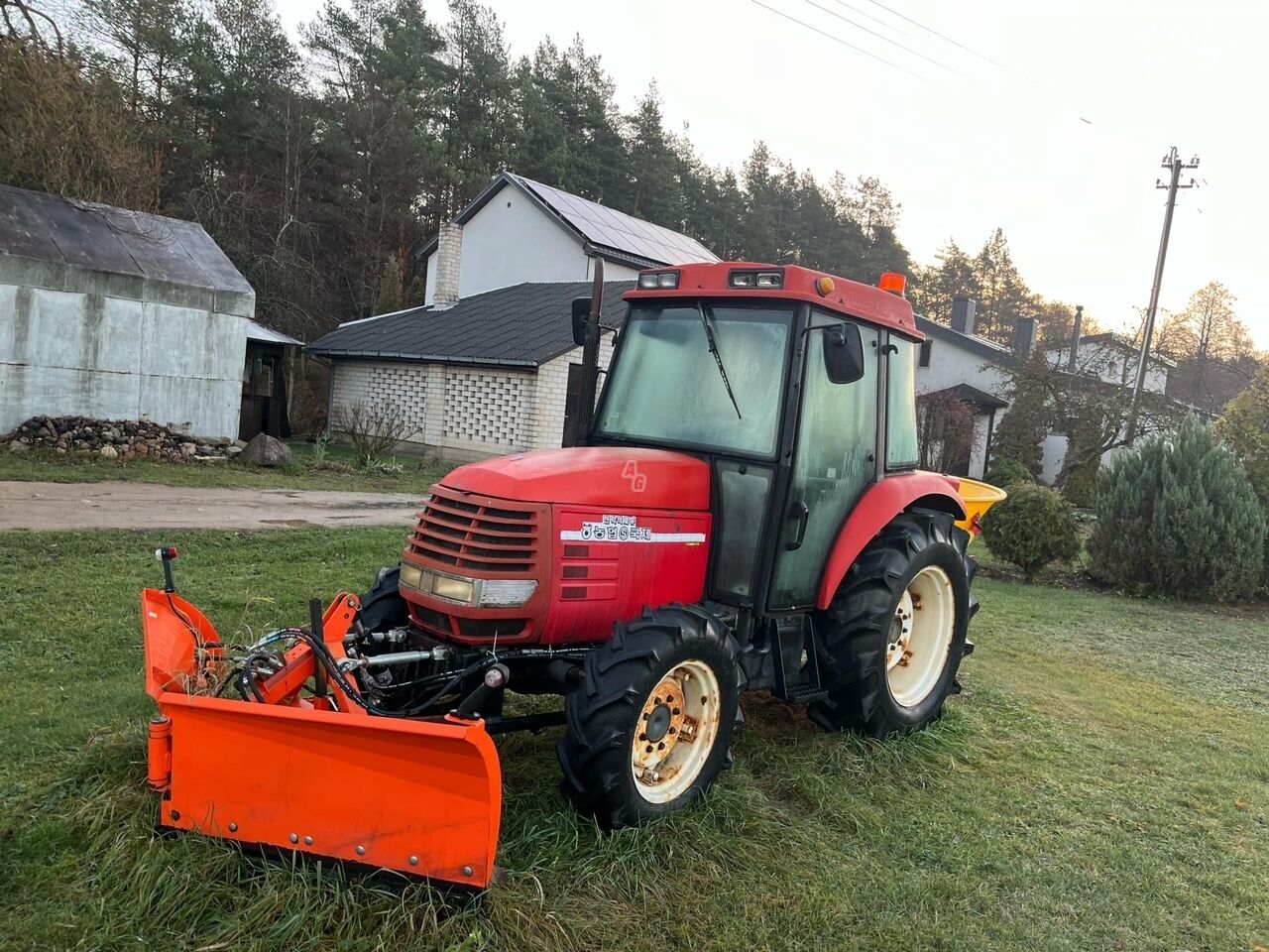 Yanmar EF 475 2006 m Traktorius