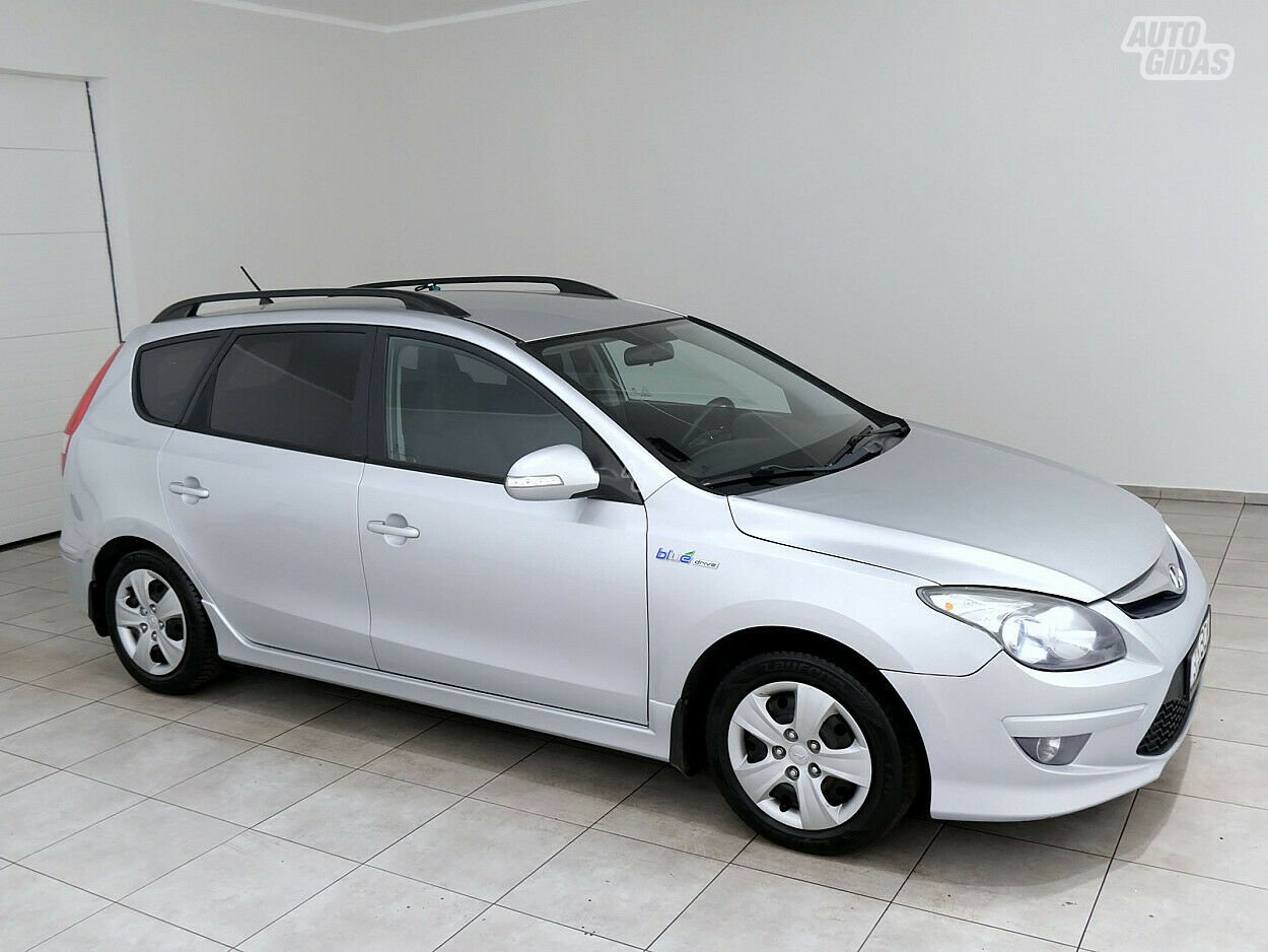 Hyundai i30 2011 m Universalas