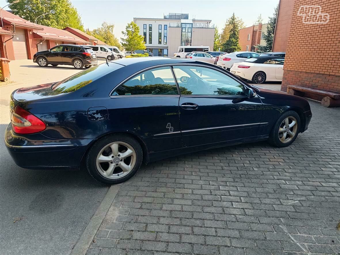 Mercedes-Benz CLK 270 C209 2005 г