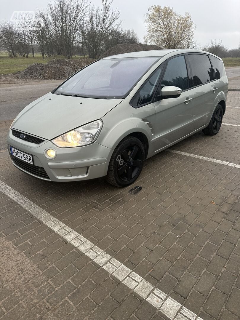 Ford S-Max I 2008 y