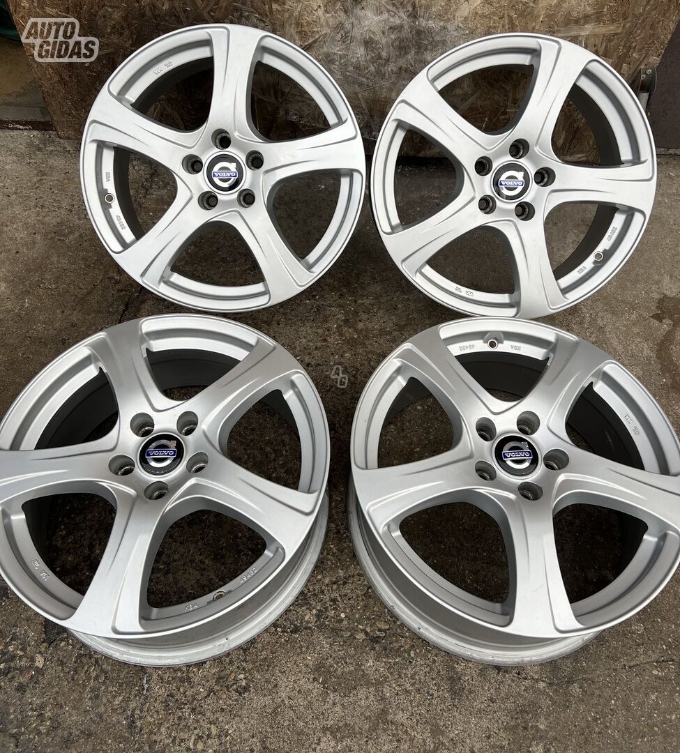 Volvo FORD light alloy R17 rims