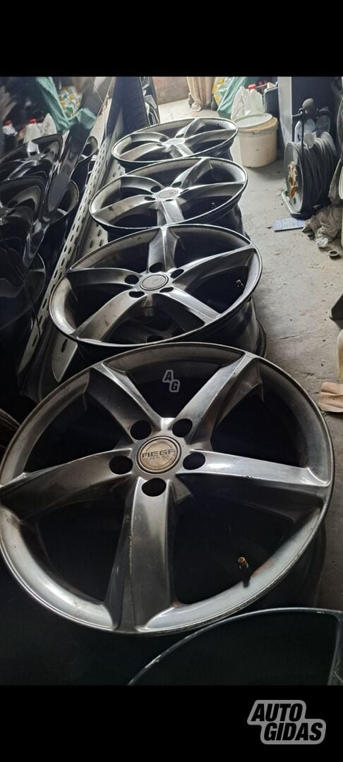 Light alloy R17 rims