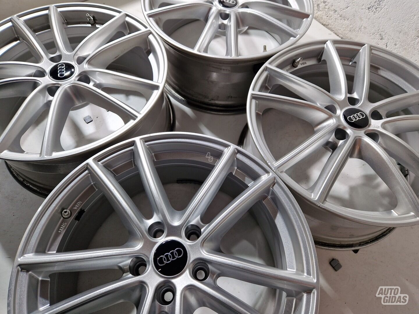 Audi A6, A4 A4 light alloy R18 rims