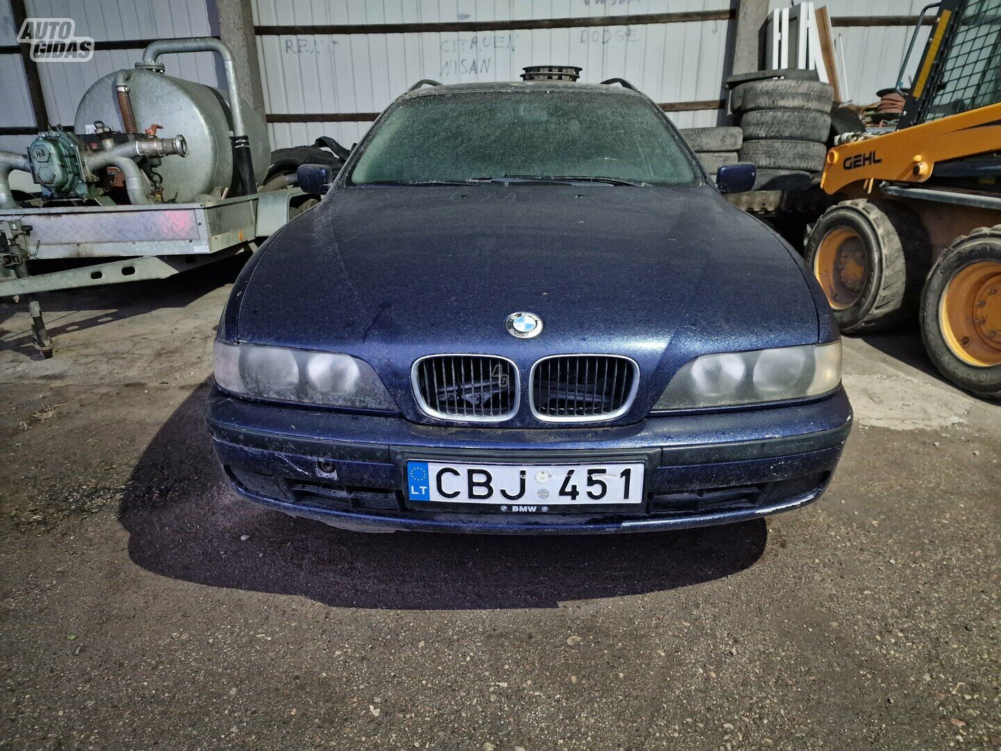 Bmw 525 E39 TDS 1998 y