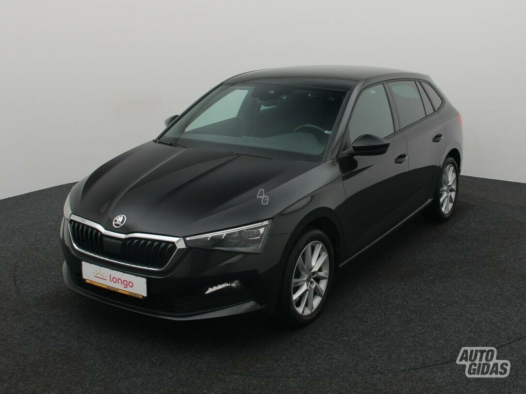 Skoda SCALA 2021 y Hatchback