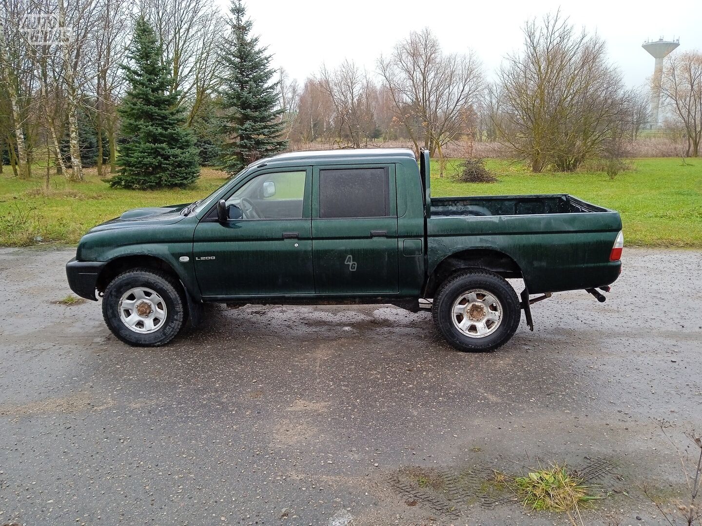 Mitsubishi L200 2006 г Внедорожник / Кроссовер