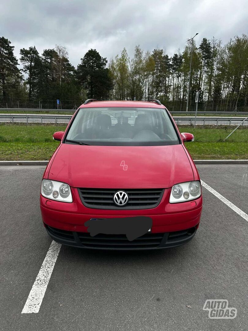 Volkswagen Touran 2005 m Vienatūris