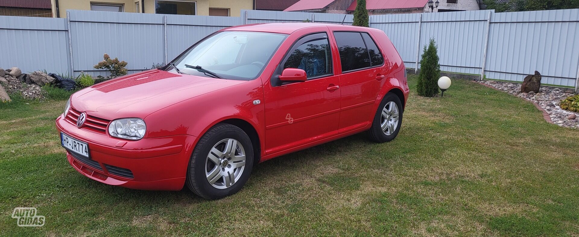 Volkswagen Golf 2002 y Hatchback