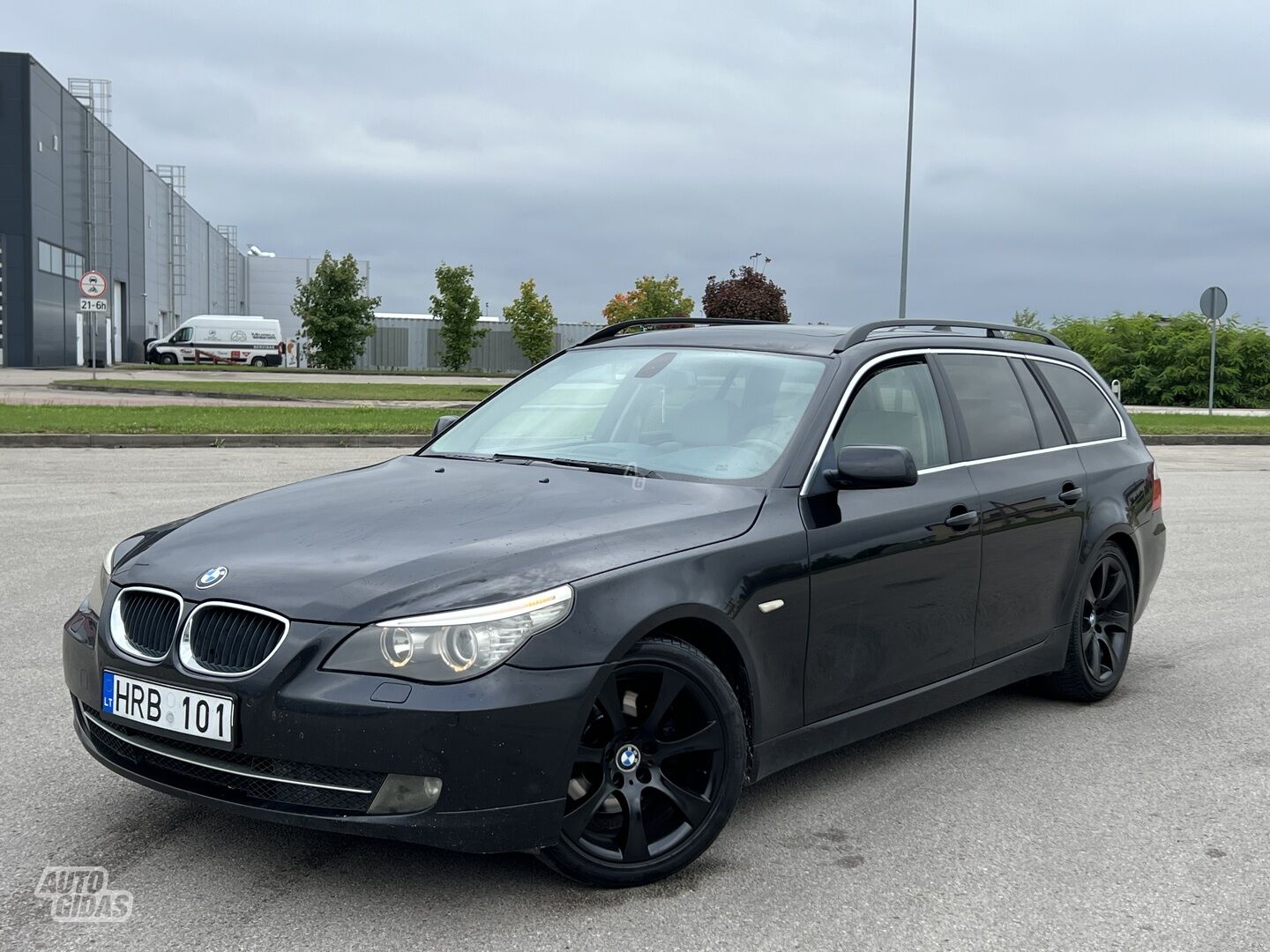 Bmw 520 E61 2007 г