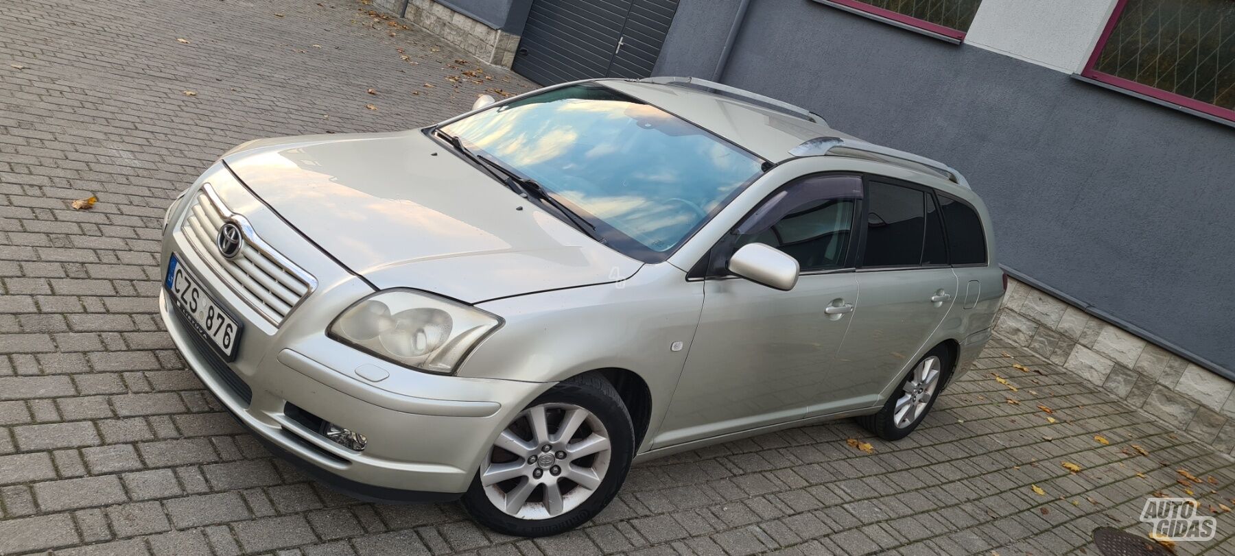 Toyota Avensis 2004 г Универсал