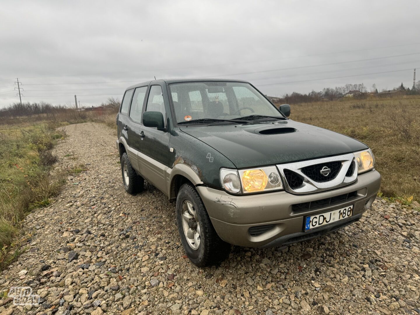 Nissan Terrano II 2001 y