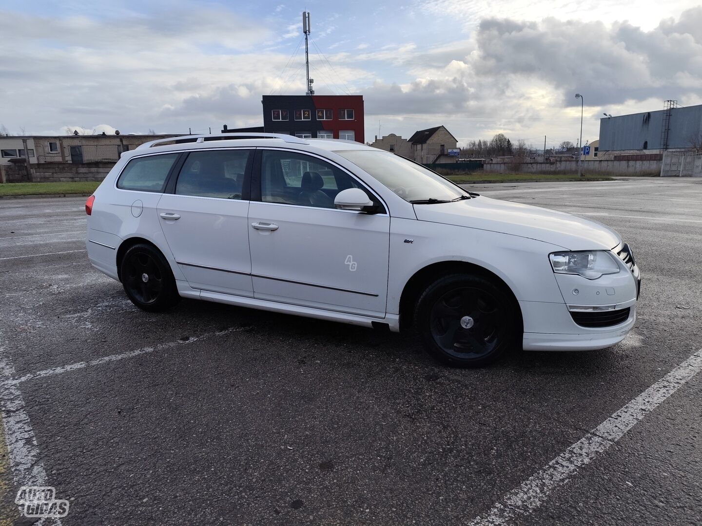 Volkswagen Passat 2010 y Wagon