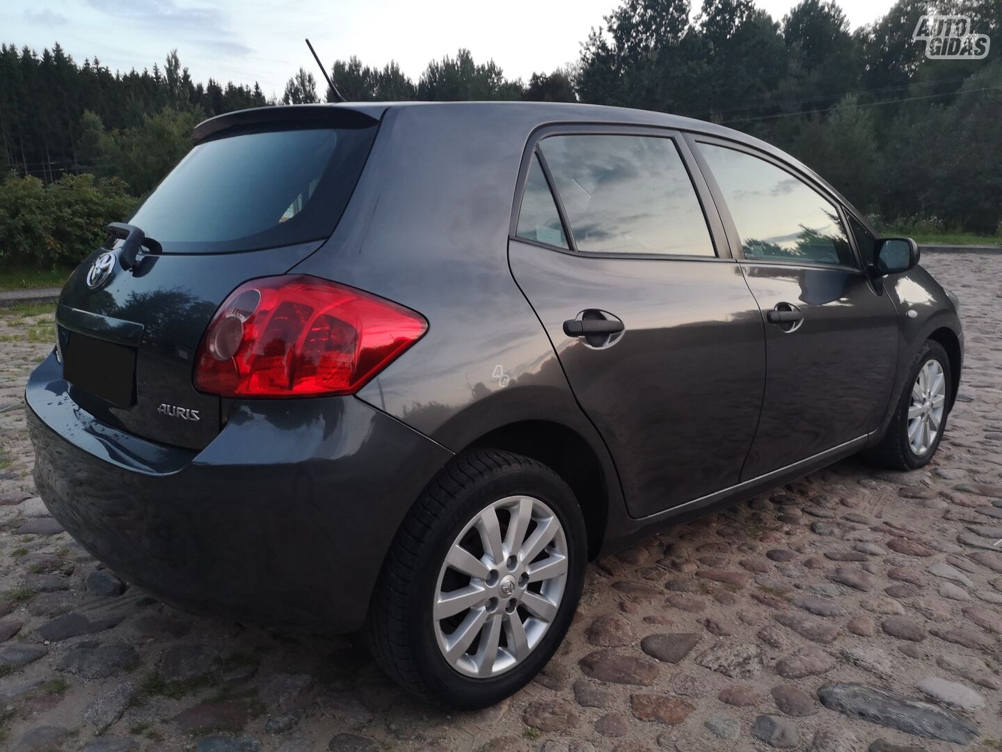 Toyota Auris 2008 г Хэтчбек