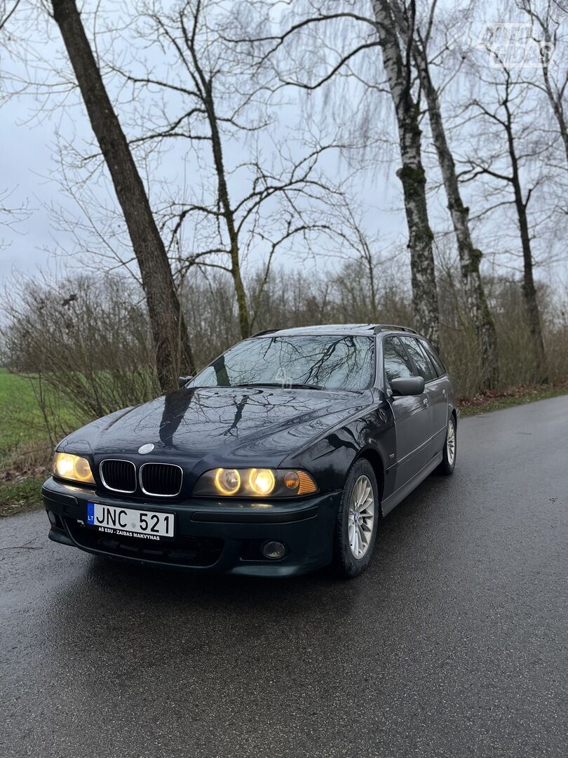 Bmw 530 E39 2003 г