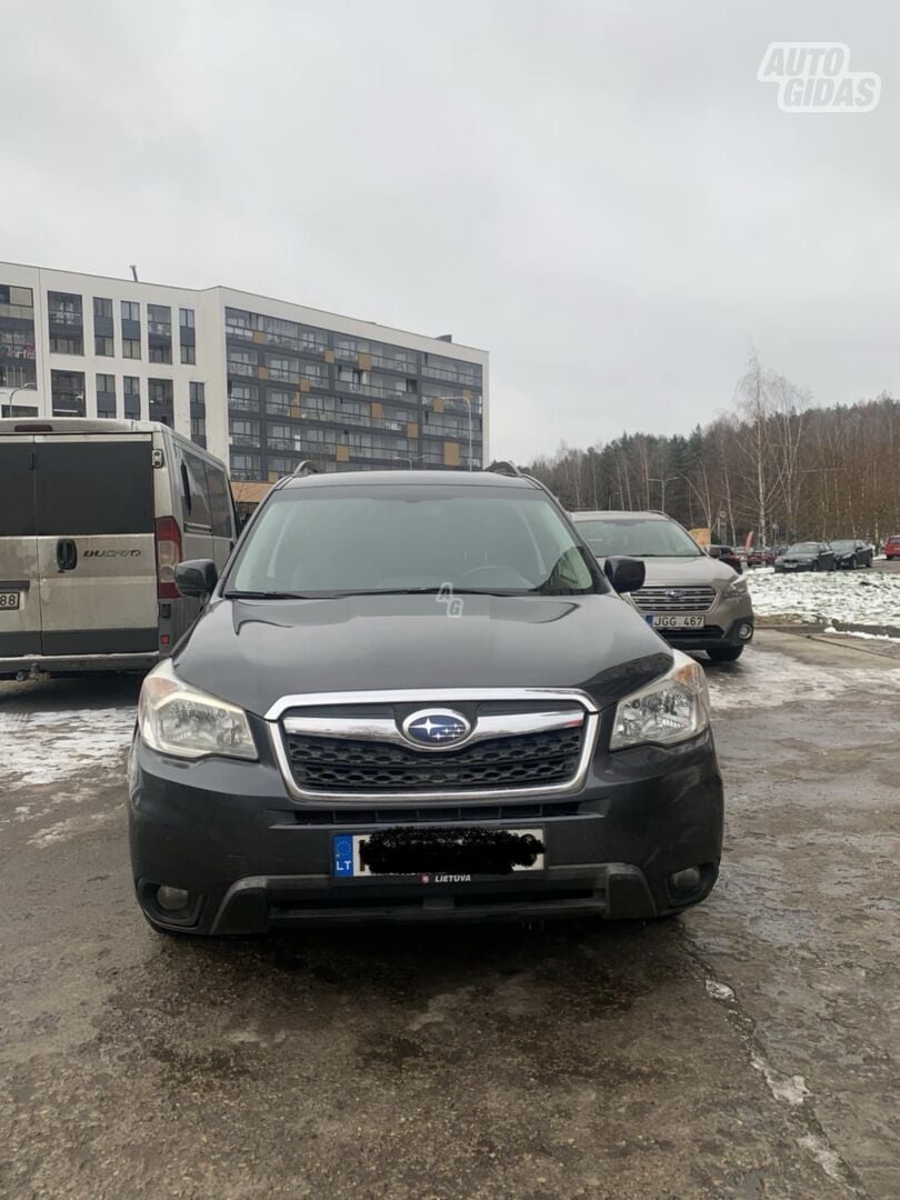 Subaru Forester 2014 г Внедорожник / Кроссовер