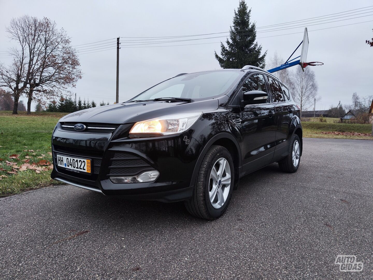 Ford Kuga 2016 y Off-road / Crossover