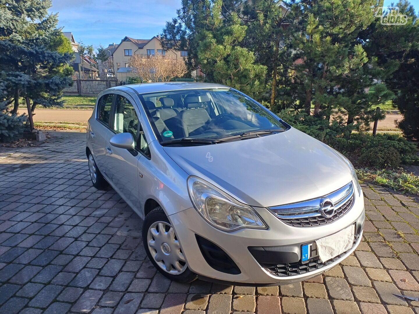 Opel Corsa D 2011 г