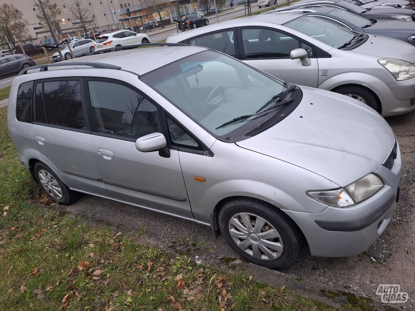 Mazda Premacy 2000 y Hatchback