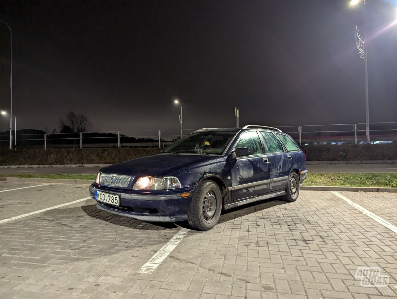 Volvo V40 TDI 1999 y