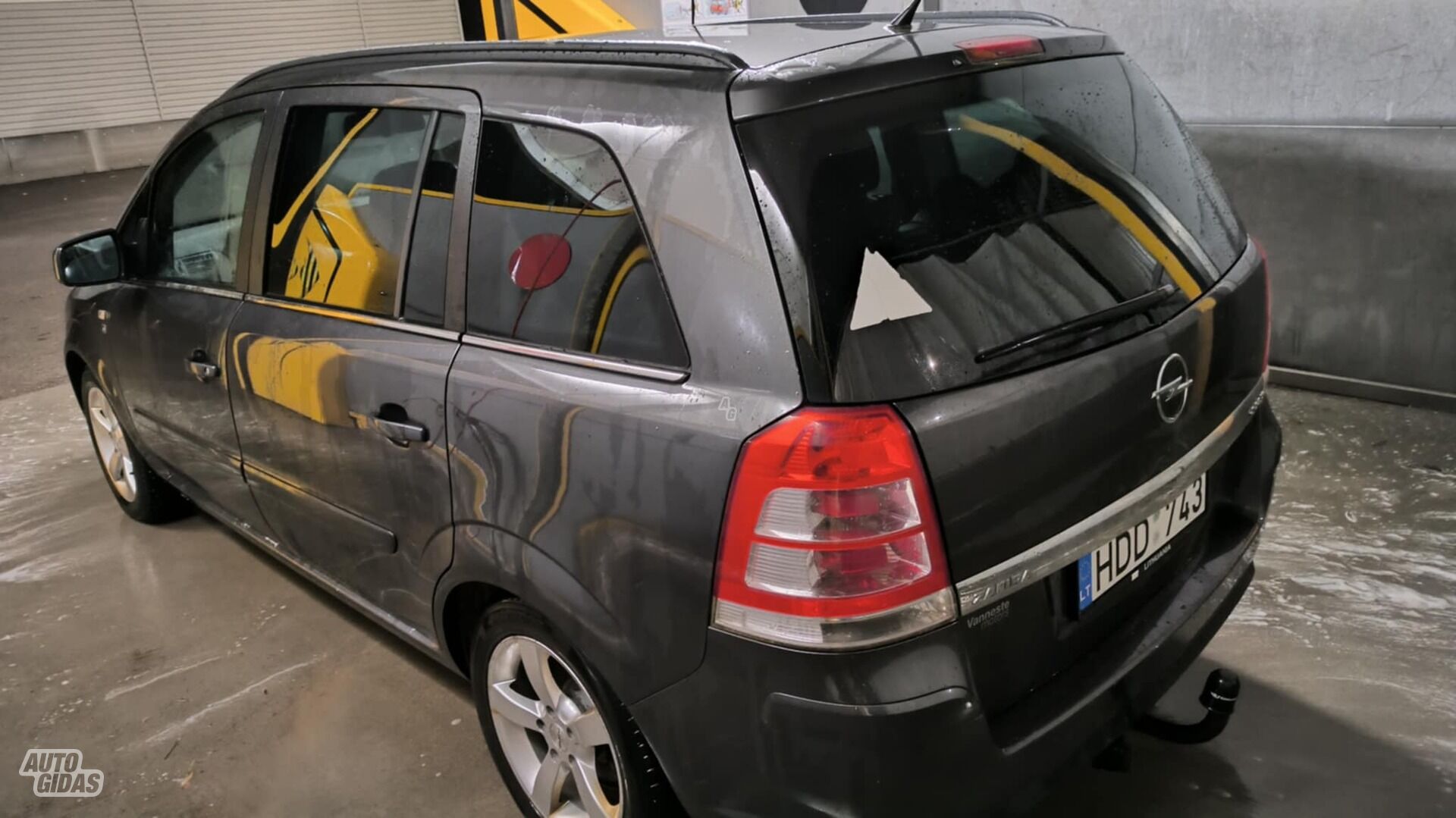 Opel Zafira 2011 m Vienatūris