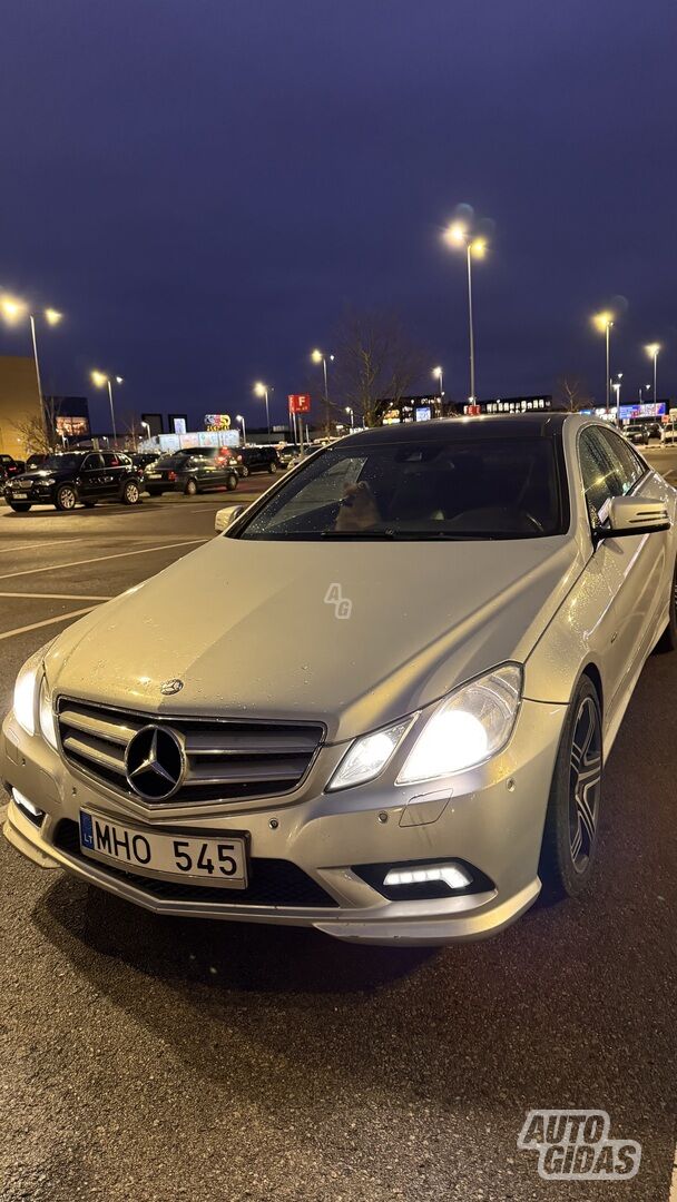 Mercedes-Benz E 220 C207 2010 г