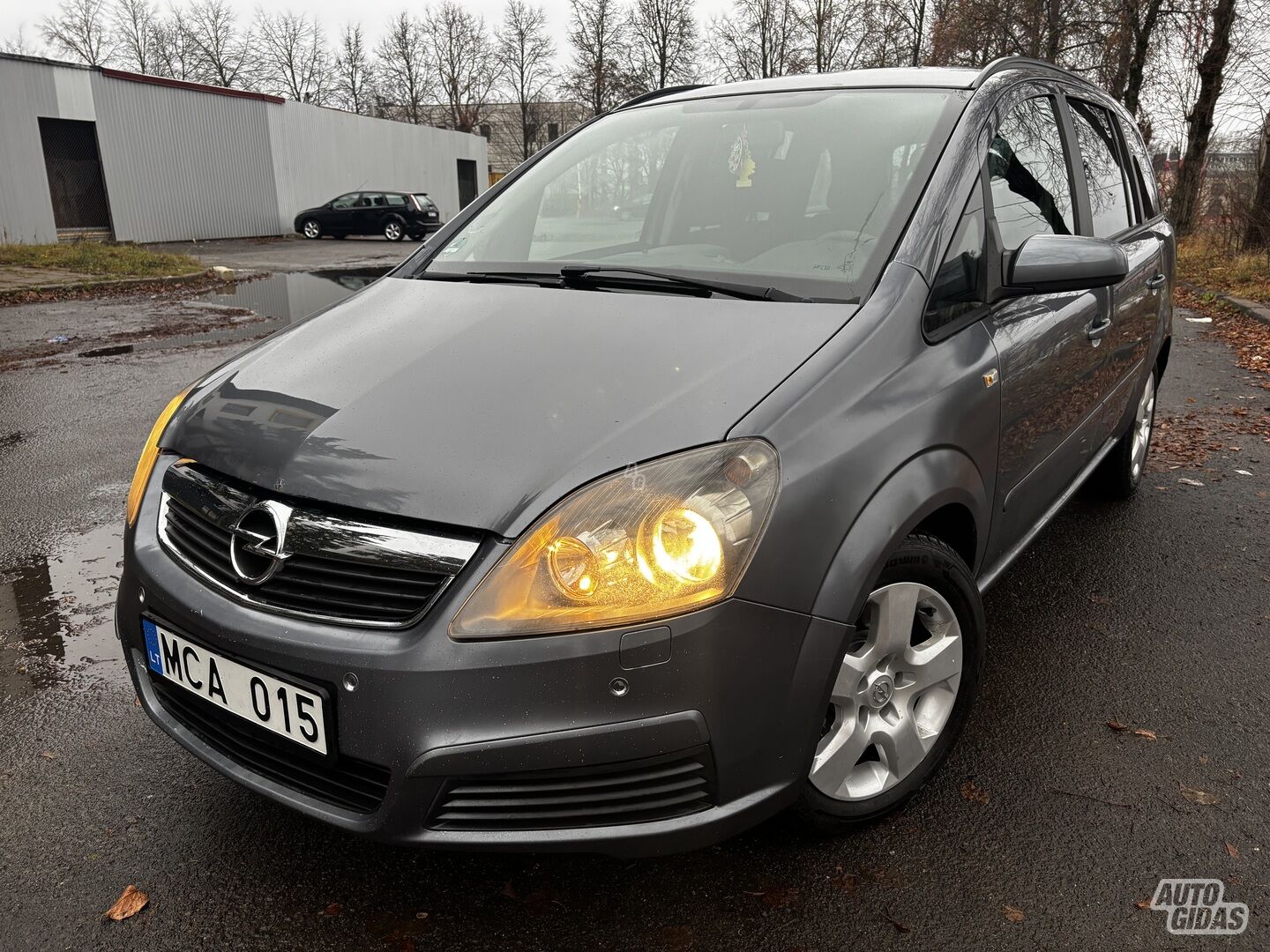 Opel Zafira 1684 2007 г