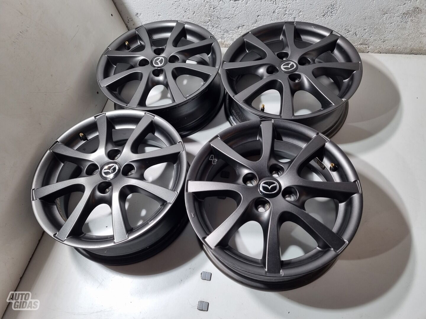 Mazda 2, originalūs R15 2 light alloy R15 rims