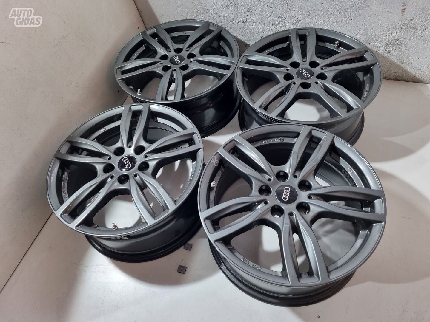 Audi A3, R17 A3 light alloy R17 rims