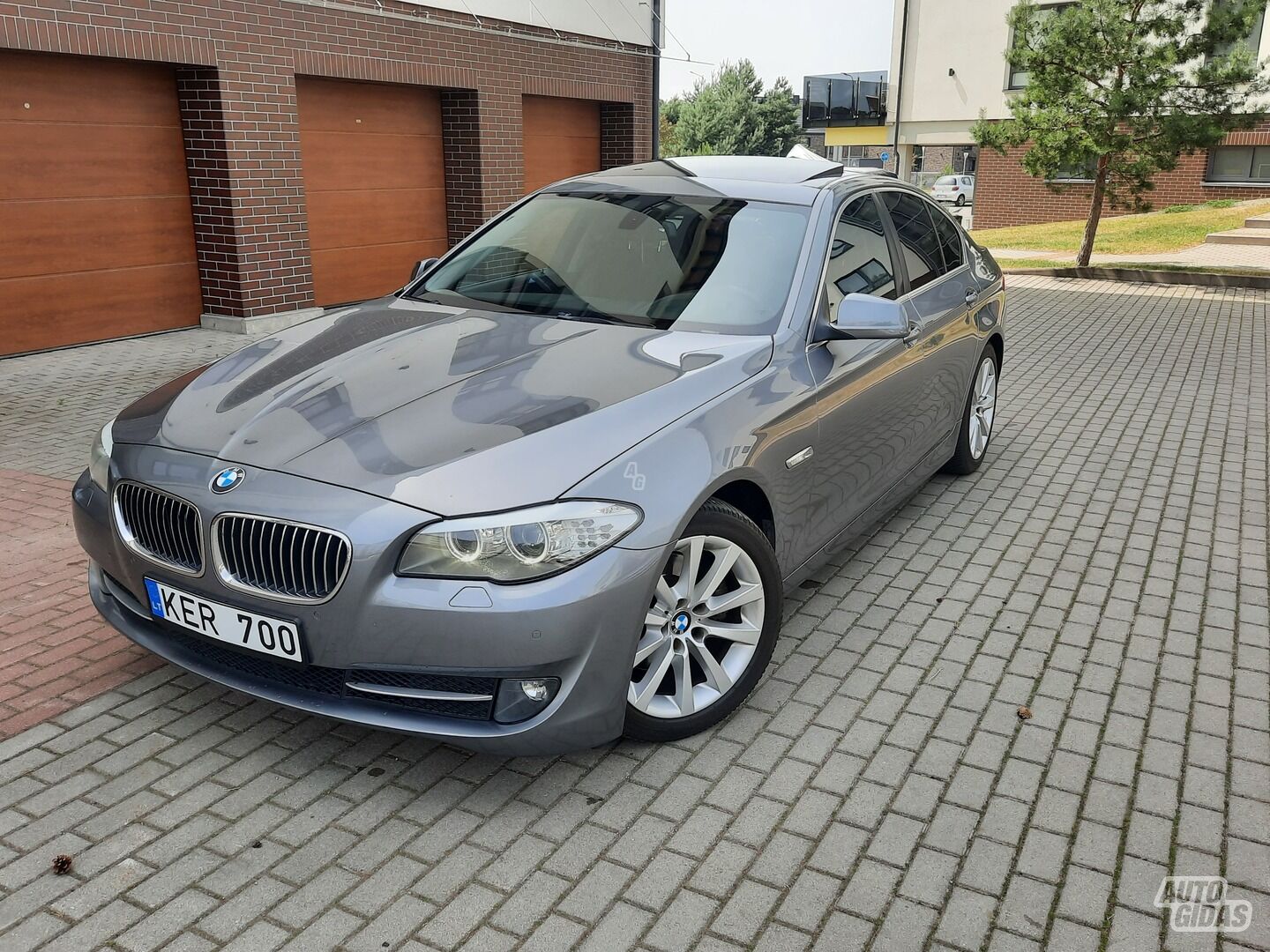 Bmw 520 2012 y Sedan