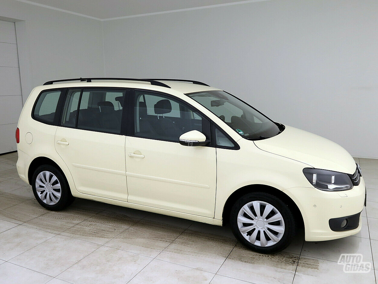 Volkswagen Touran 2015 m Vienatūris