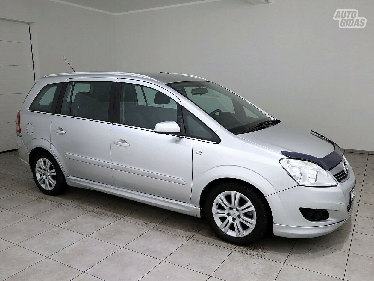 Opel Zafira 2009 m Vienatūris