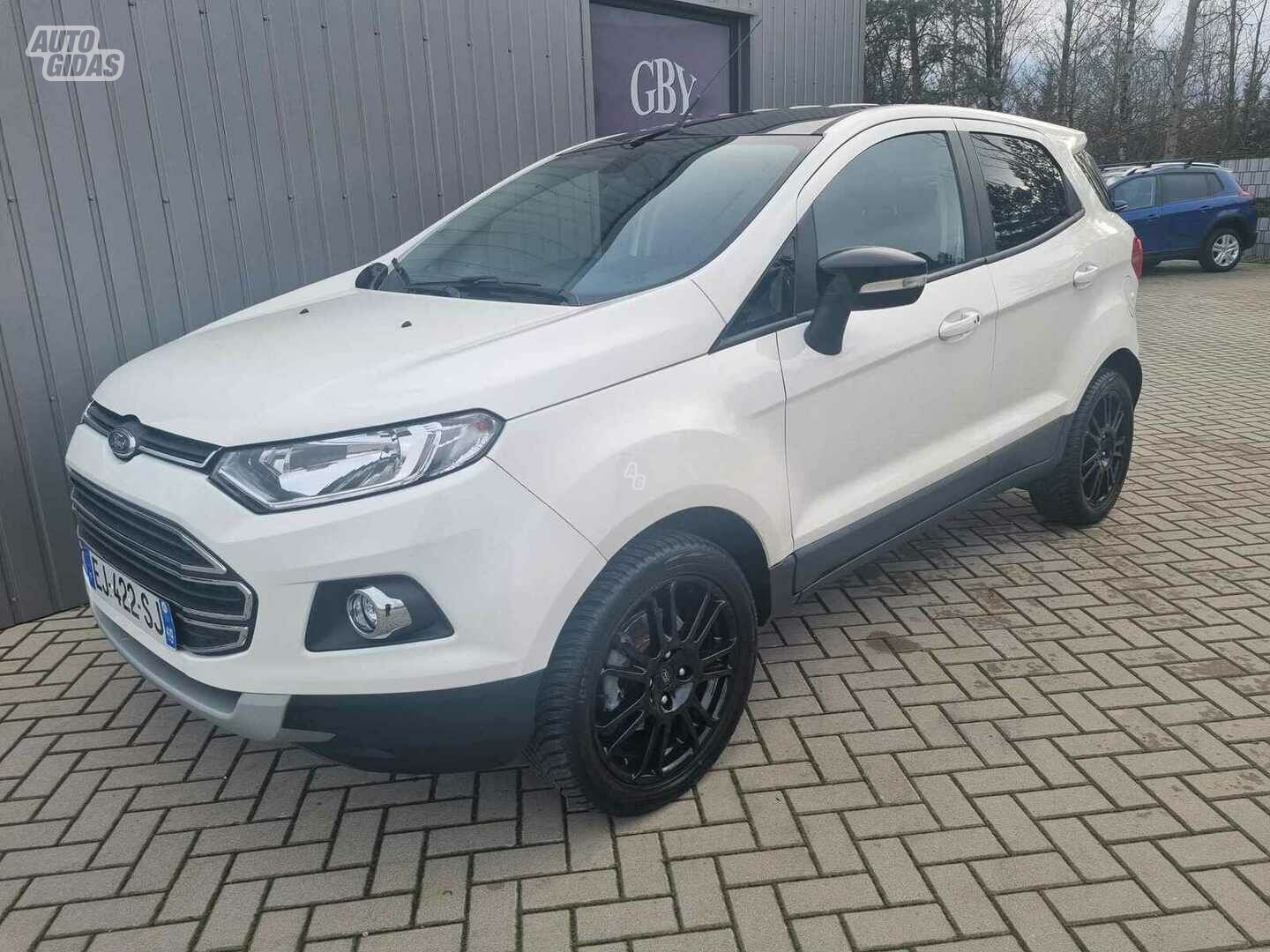 Ford EcoSport 2017 y Van