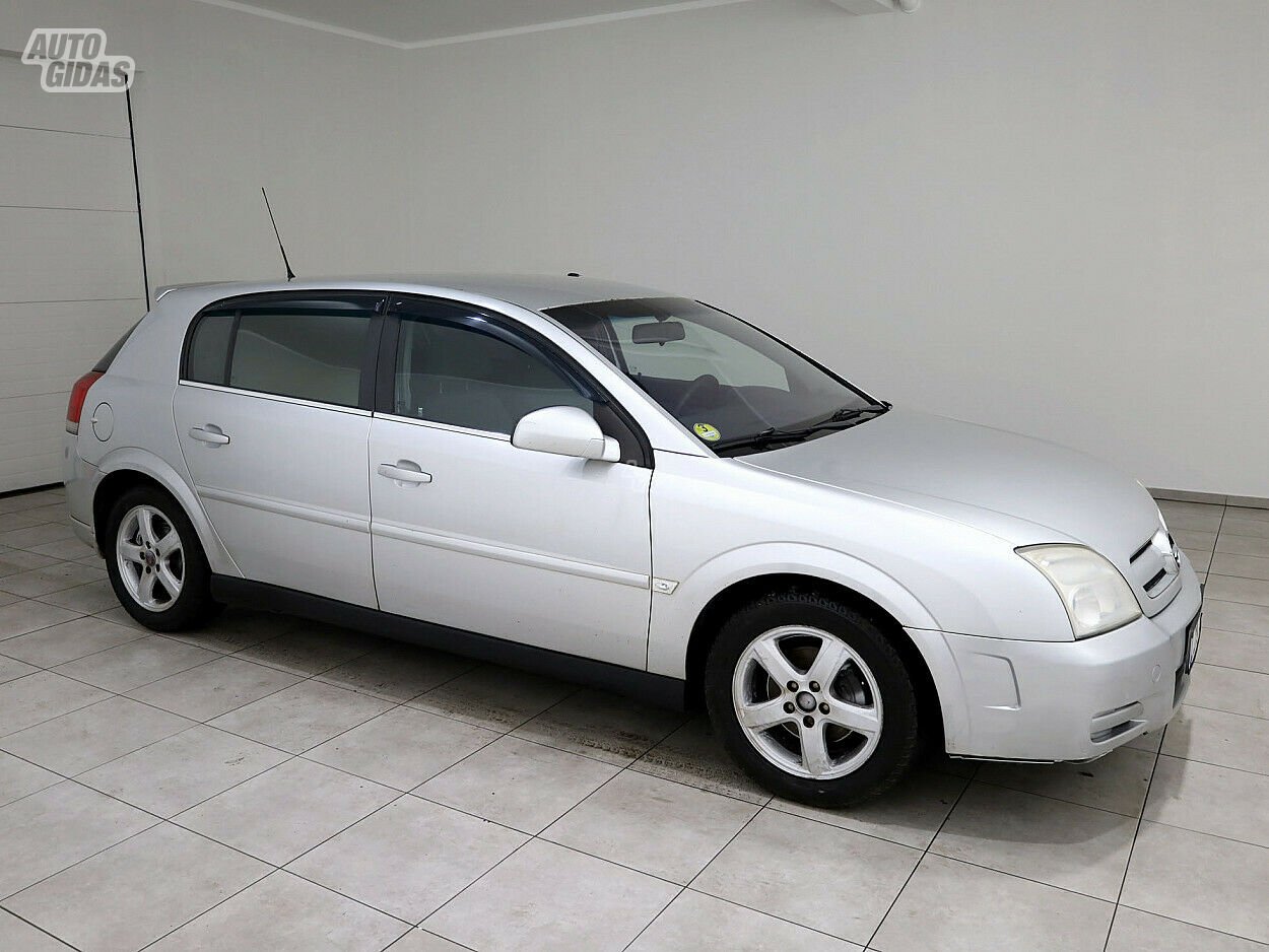 Opel Signum 2004 m Hečbekas