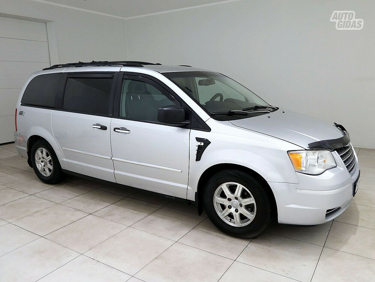 Chrysler Grand Voyager 2008 г Минивэн