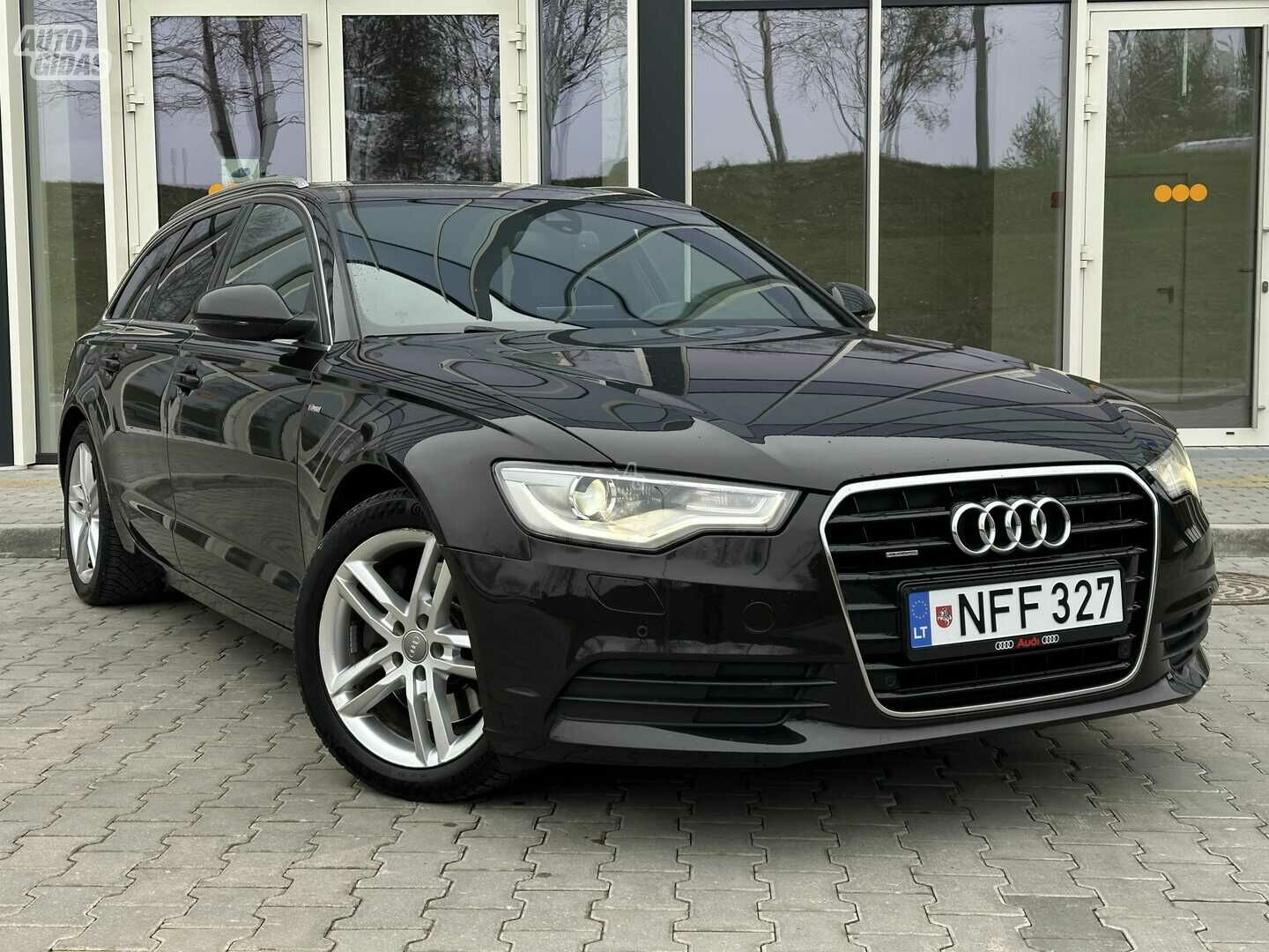 Audi A6 2013 m Universalas