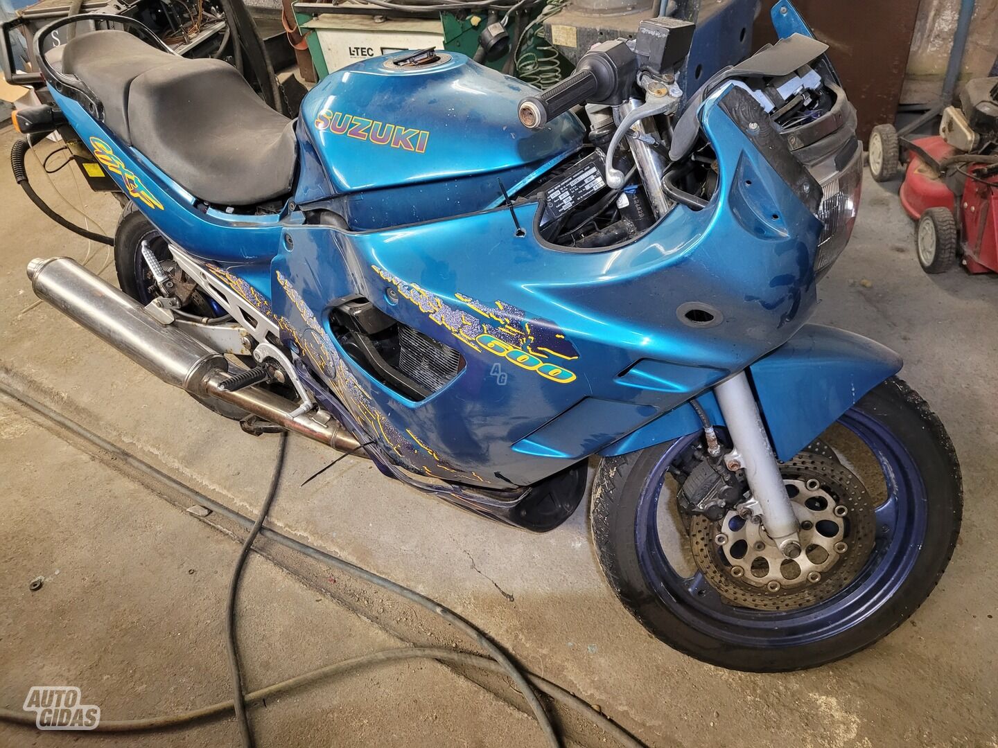 Suzuki GSX-F / Katana 1996 y Touring / Sport Touring motorcycle