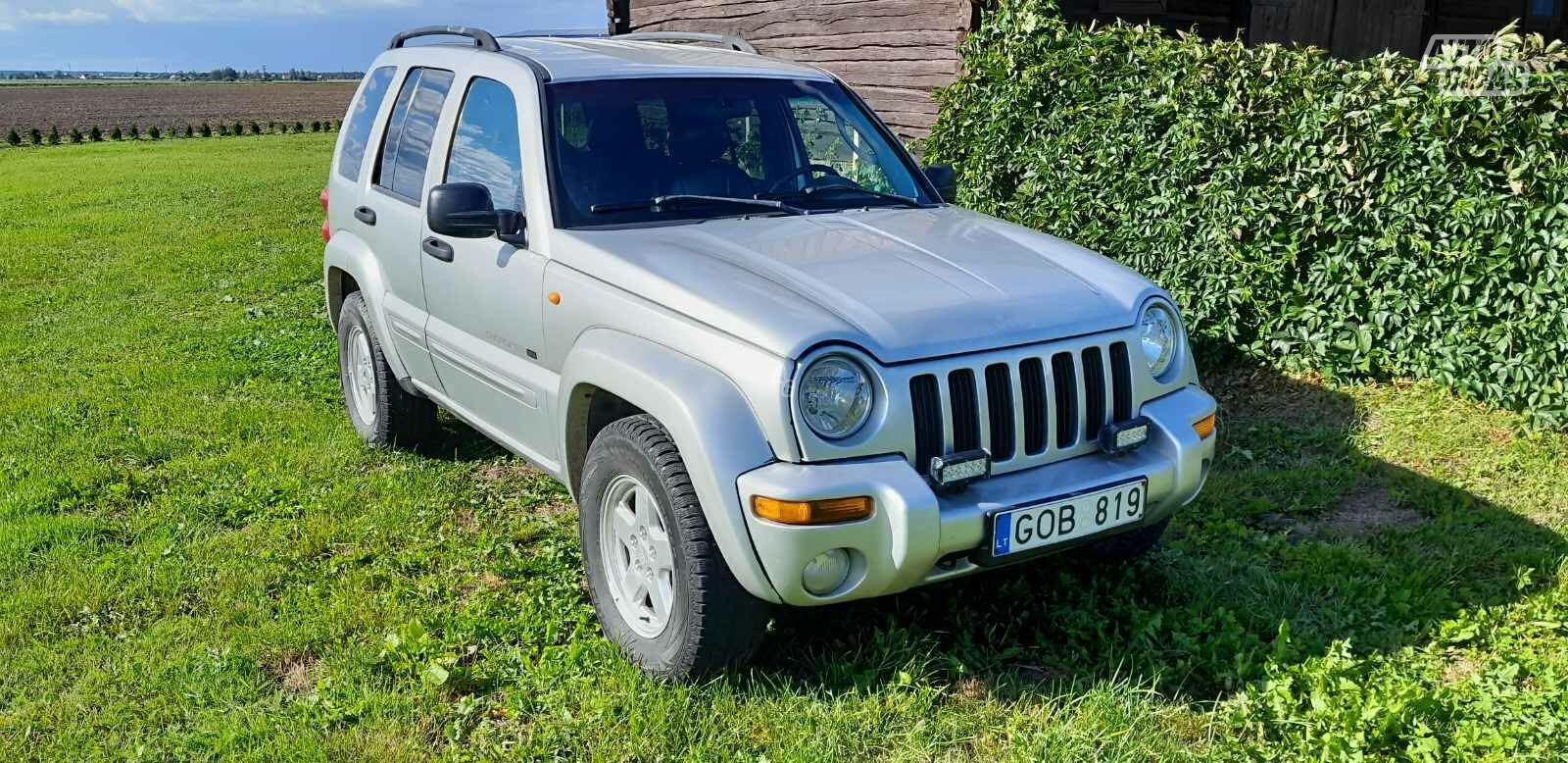 Jeep Cherokee 2003 y Off-road / Crossover