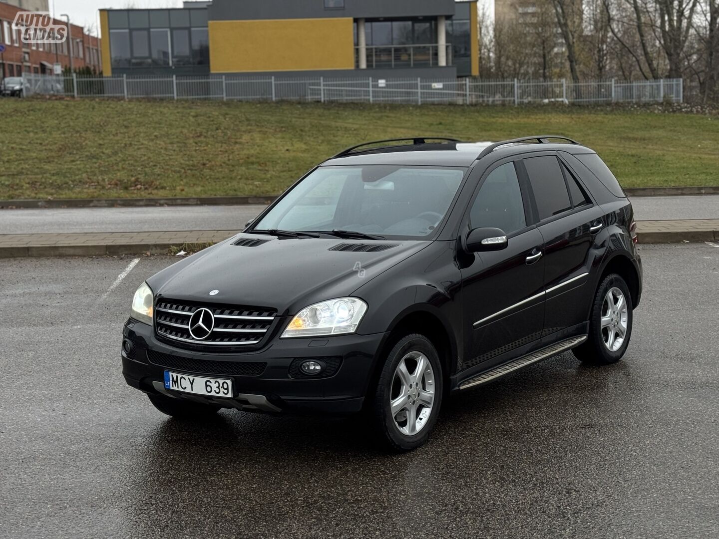 Mercedes-Benz ML 320 W164 2006 m