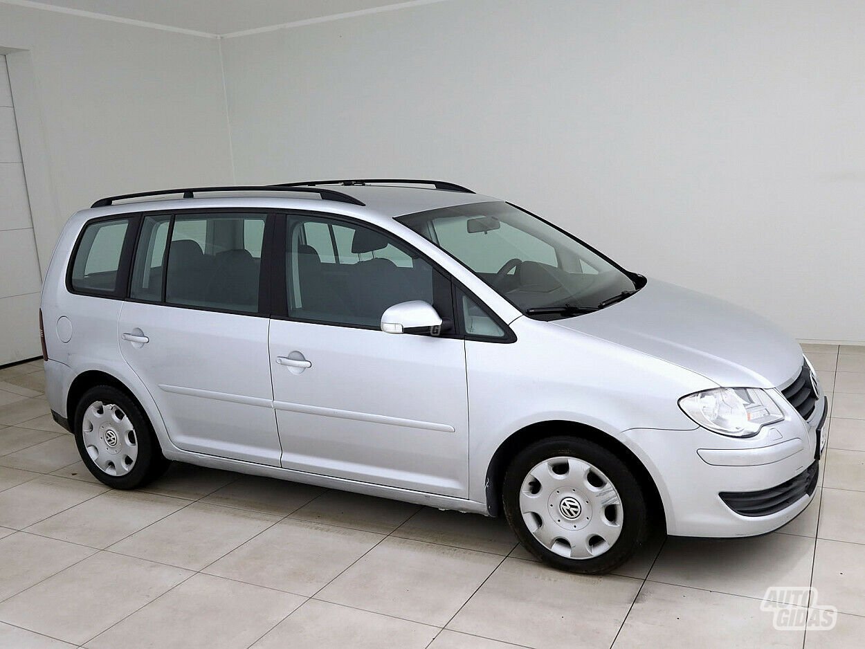 Volkswagen Touran 2008 y Van