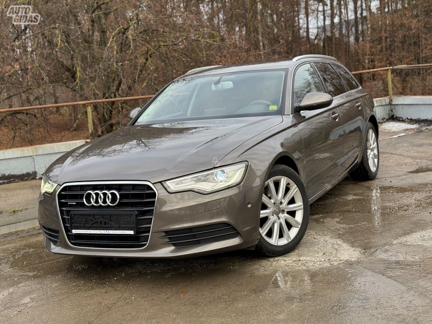 Audi A6 2014 m Universalas