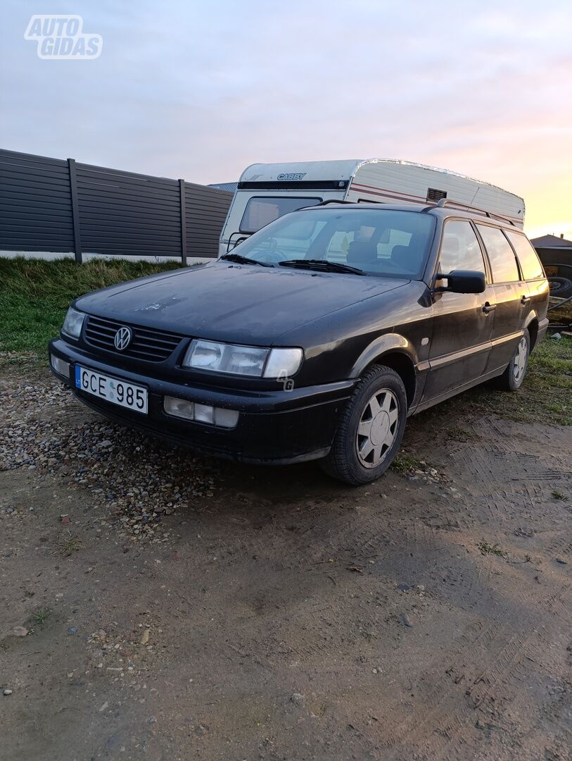 Volkswagen Passat 1995 m Universalas