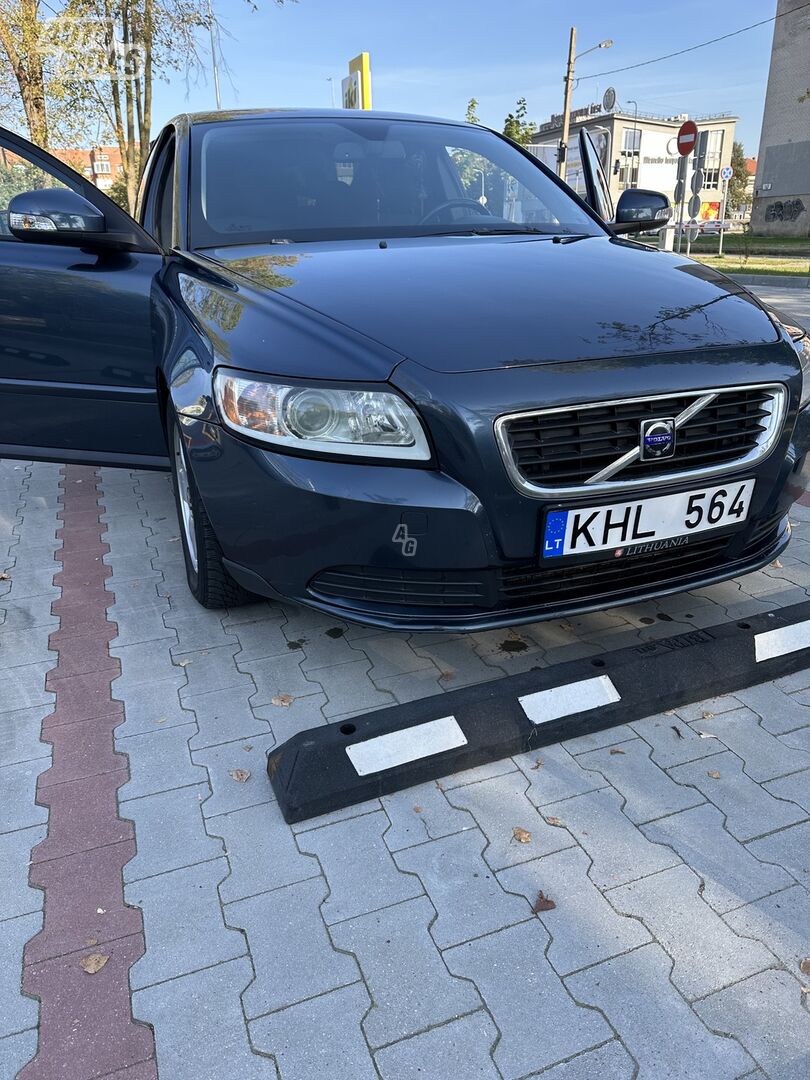 Volvo S40 II 2010 m