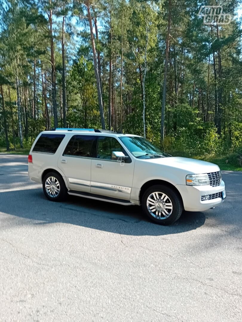 Lincoln Navigator III 2009 m