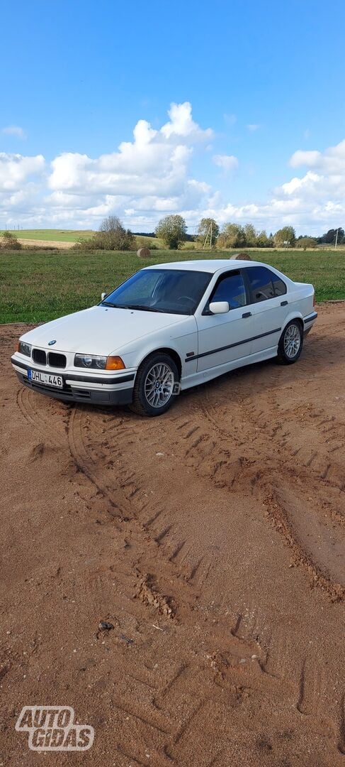 Bmw 318 1995 г Седан