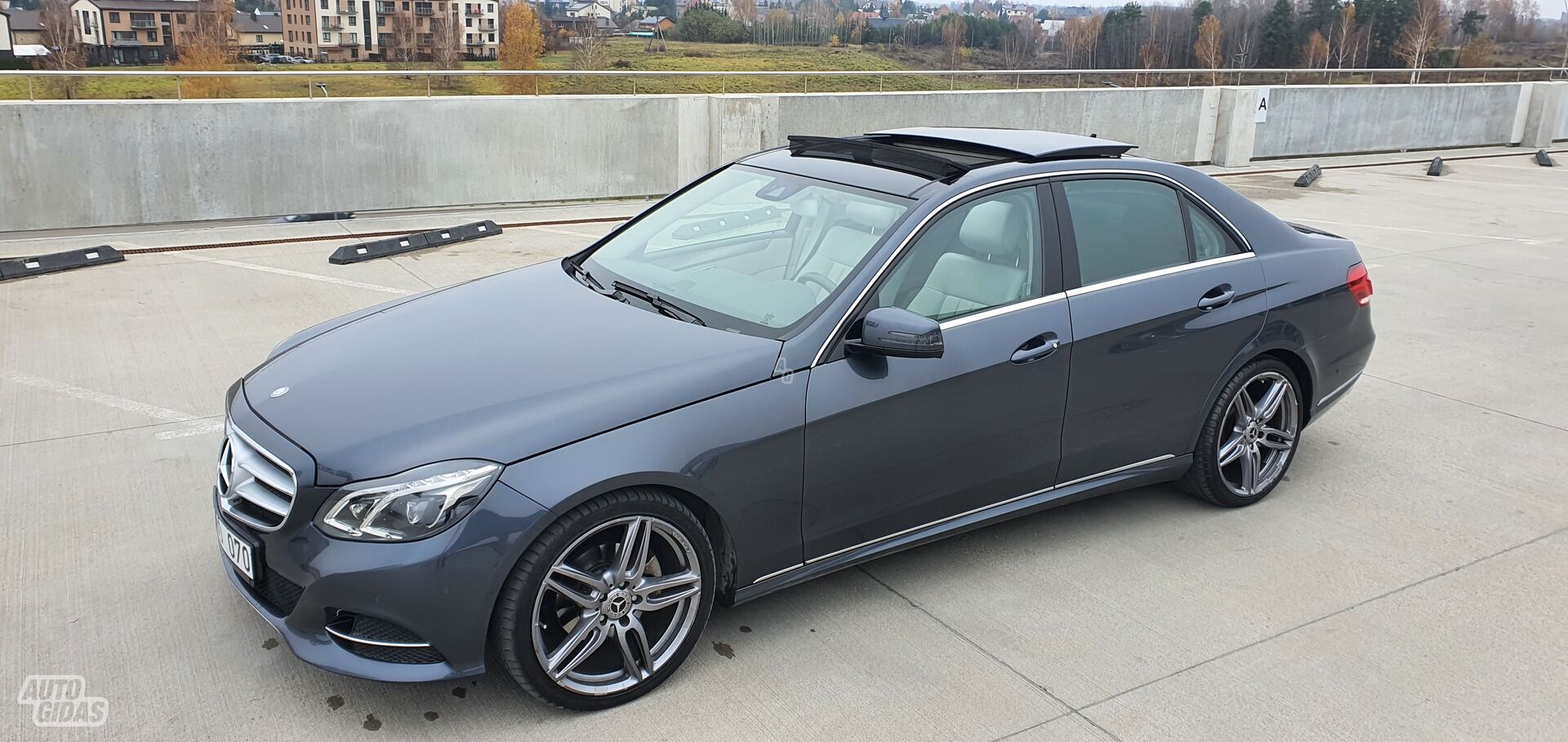 Mercedes-Benz E 220 2014 г Седан