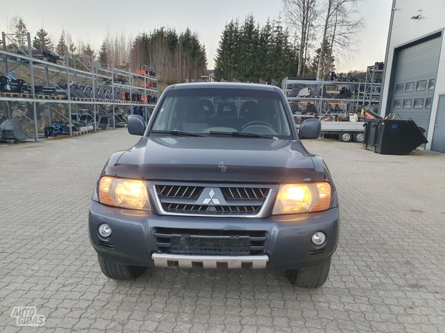 Mitsubishi Pajero 9961 2005 m