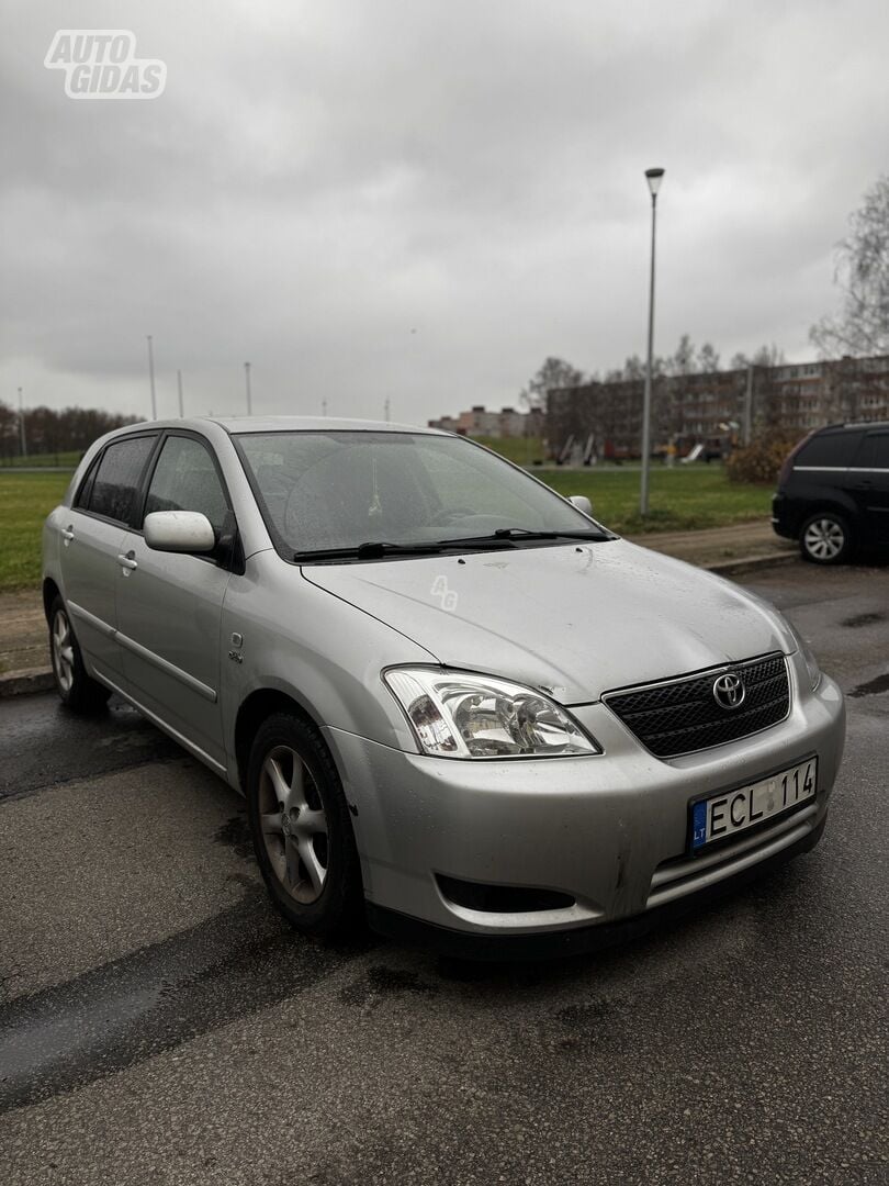 Toyota Corolla IX 2003 m