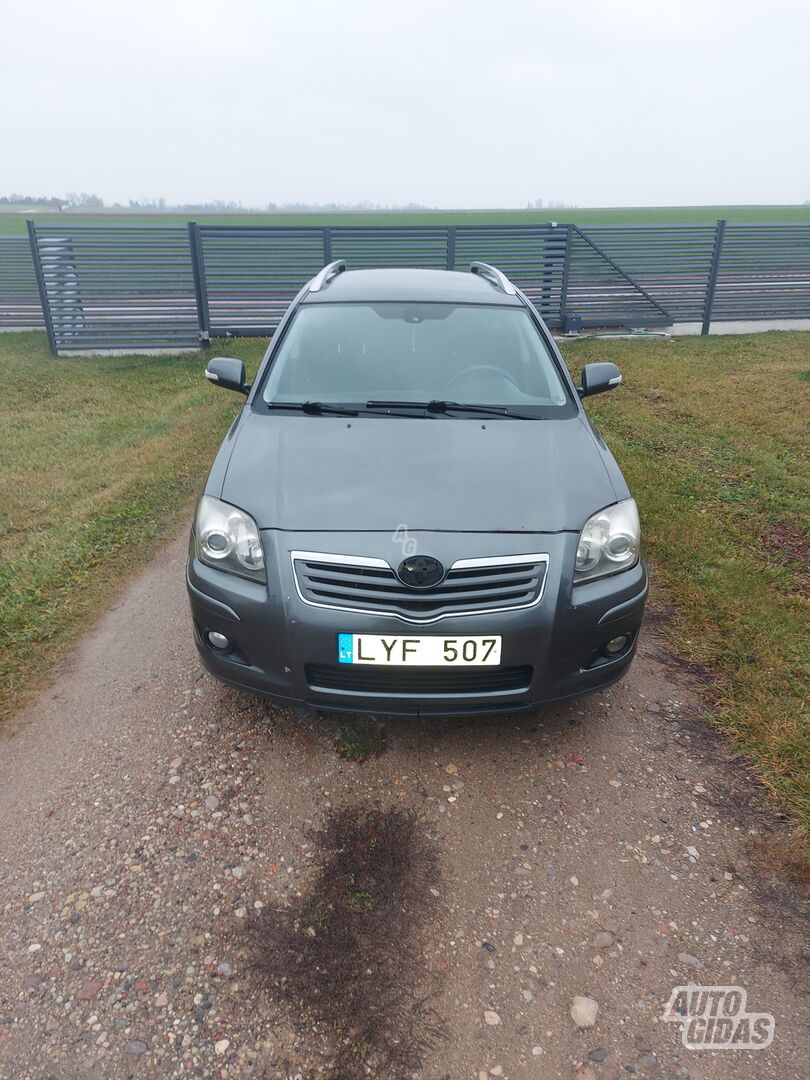 Toyota Avensis 2008 y Wagon