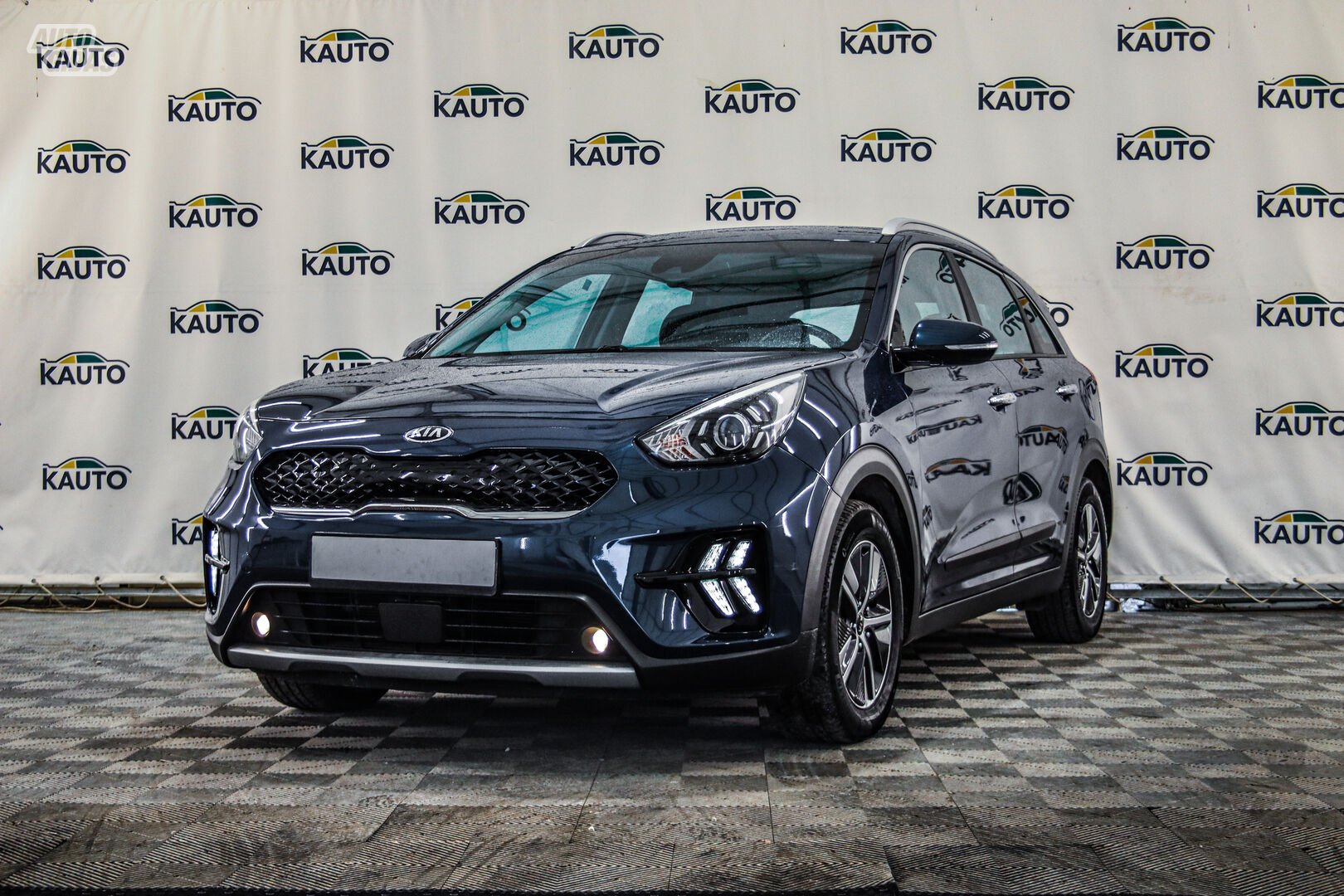 Kia Niro 2020 г Самодельный