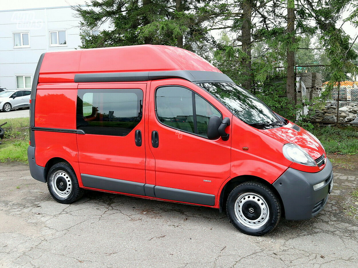 Opel Vivaro 2005 y Heavy minibus